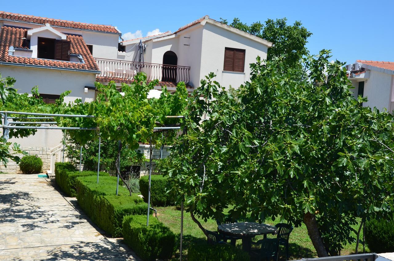 Apartments Dara Rogoznica  Exterior foto